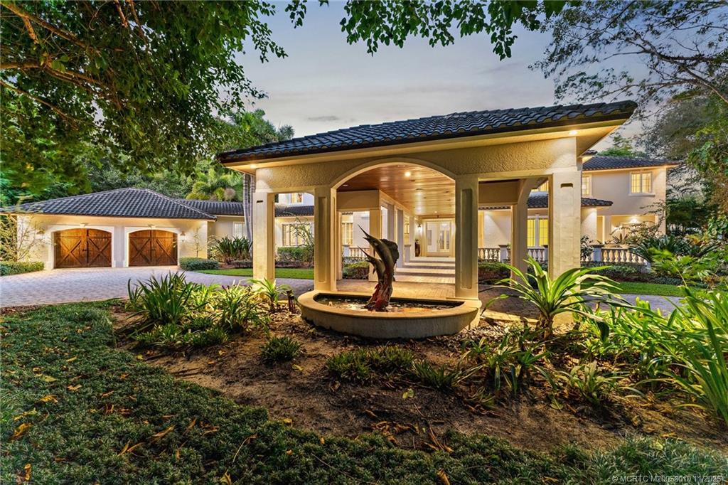 301 SE Harbor Point Drive