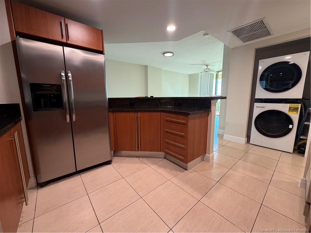 610 Clematis Street 638