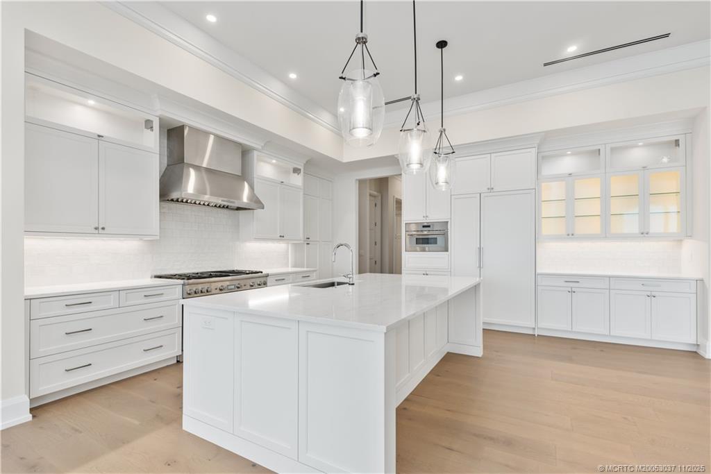 505 SE Saint Lucie Blvd