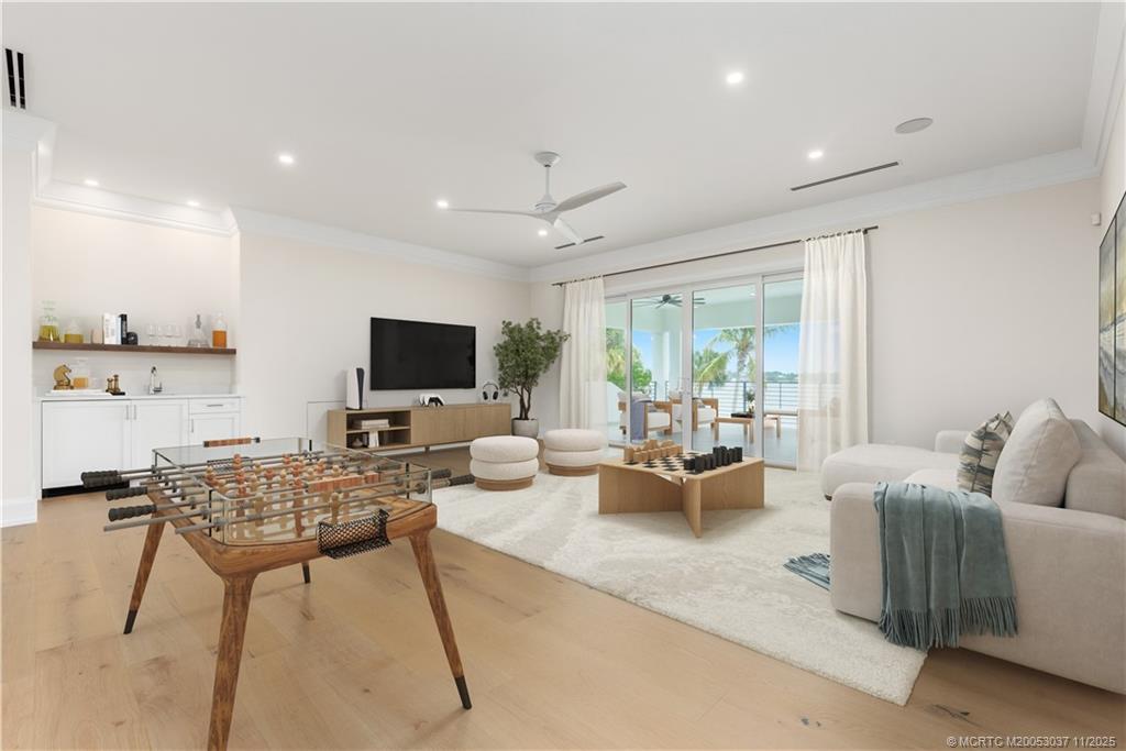 505 SE Saint Lucie Blvd