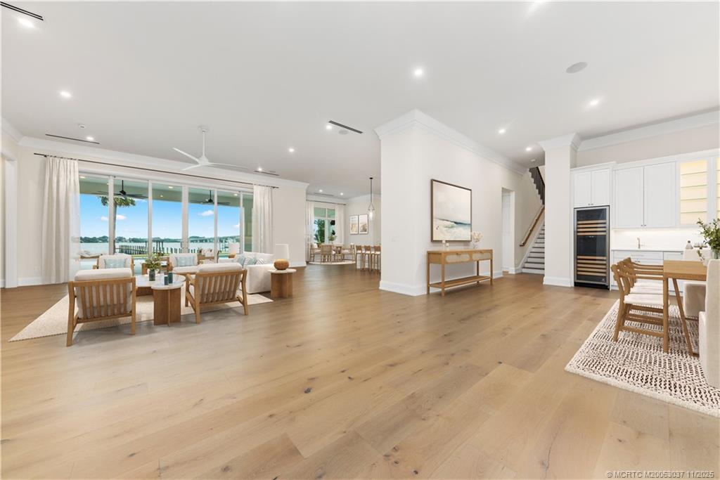 505 SE Saint Lucie Blvd