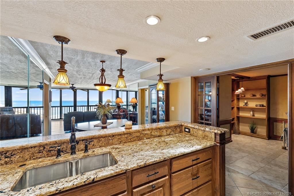 9550 S Ocean Drive 806