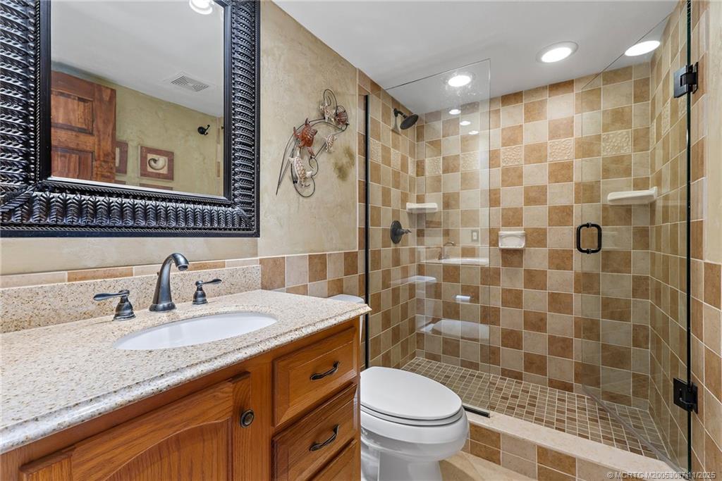 9550 S Ocean Drive 806