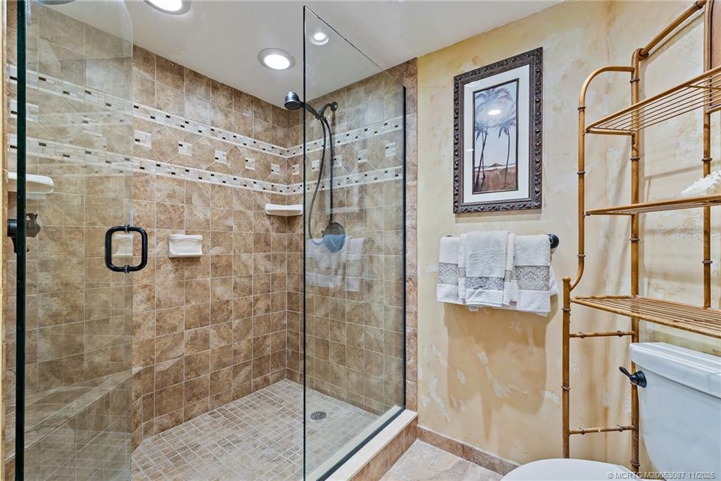 9550 S Ocean Drive 806