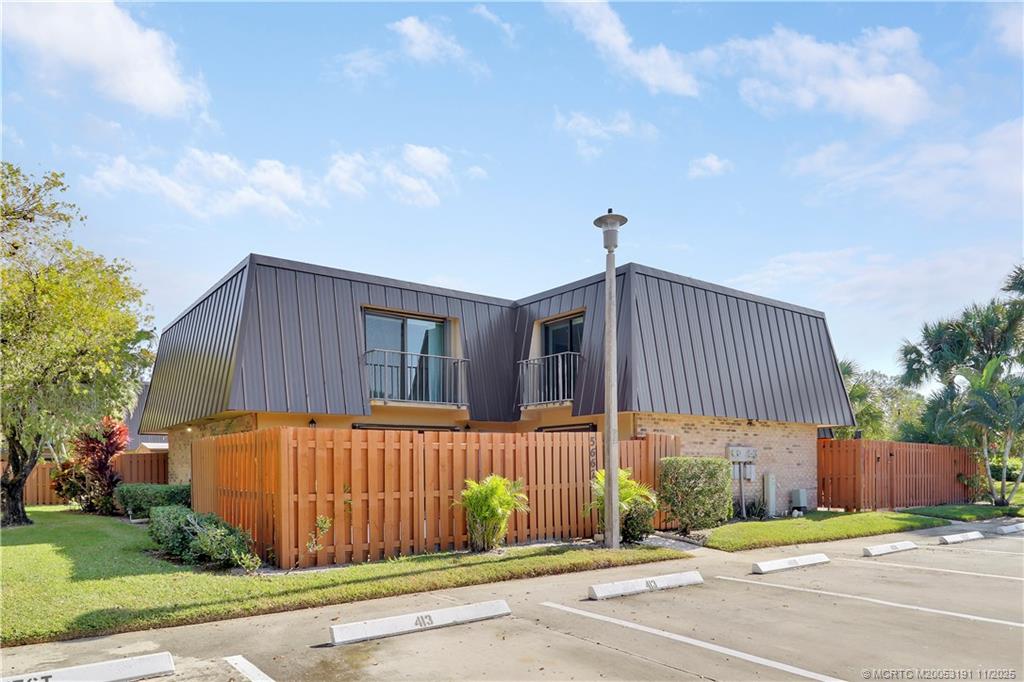 5662 SE Windsong Lane 408