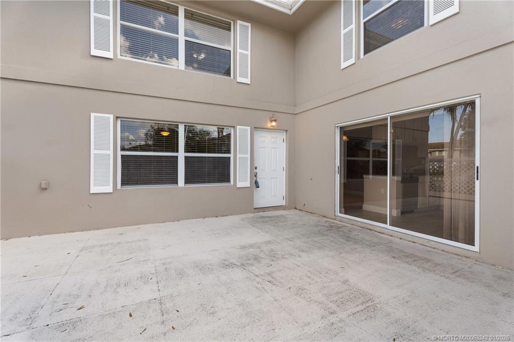 3253 SW Sunset Trace Circle