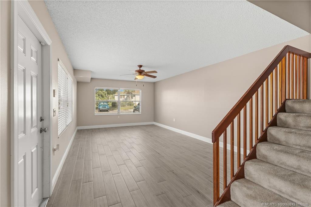3253 SW Sunset Trace Circle