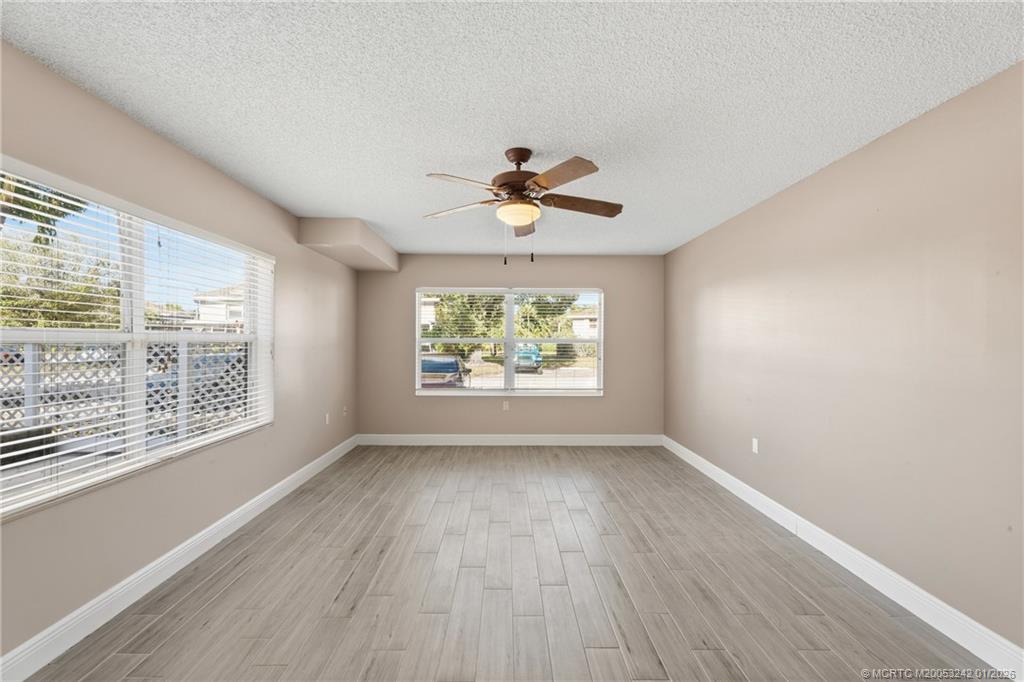 3253 SW Sunset Trace Circle