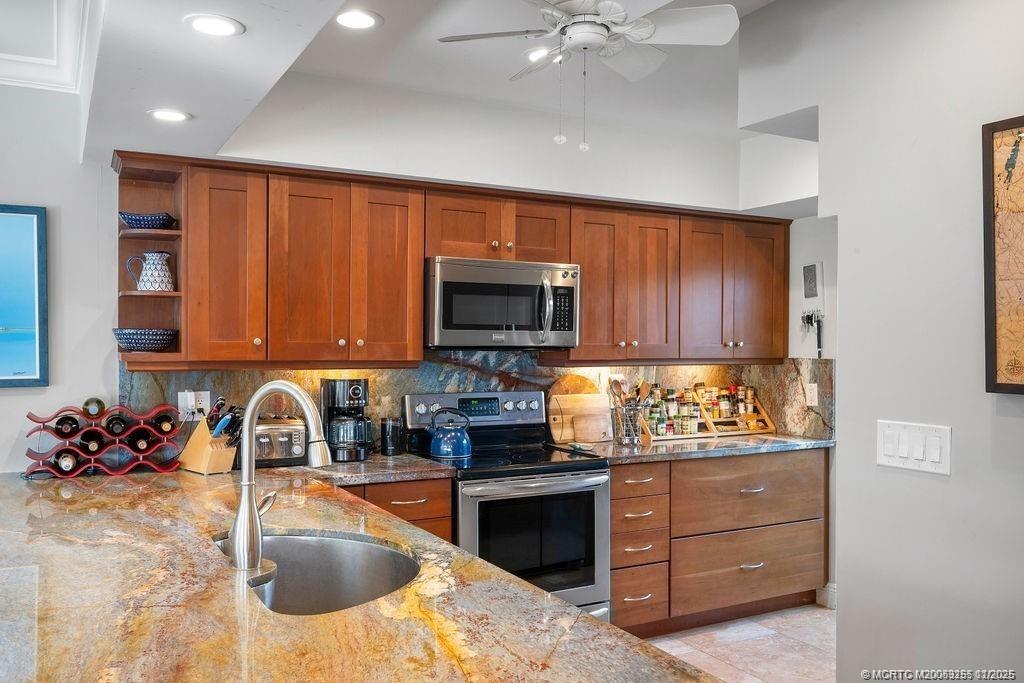 3901 SE Saint Lucie Blvd 68