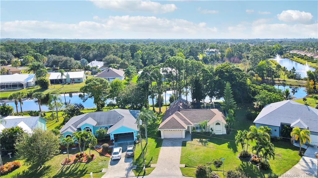 2579 SE Leithgow Street