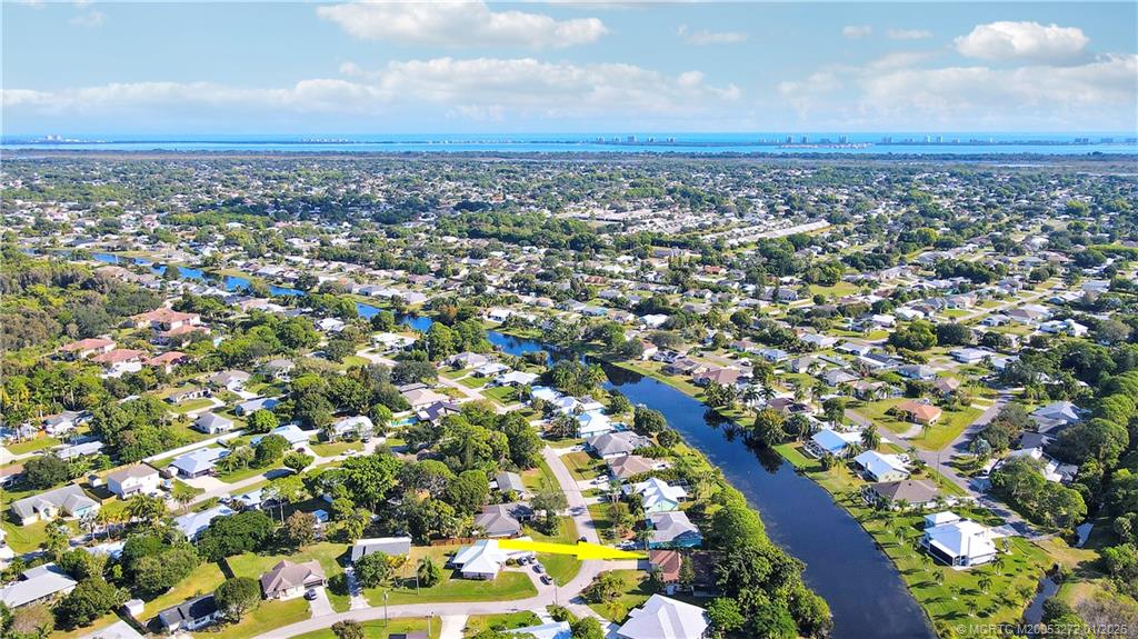 2579 SE Leithgow Street