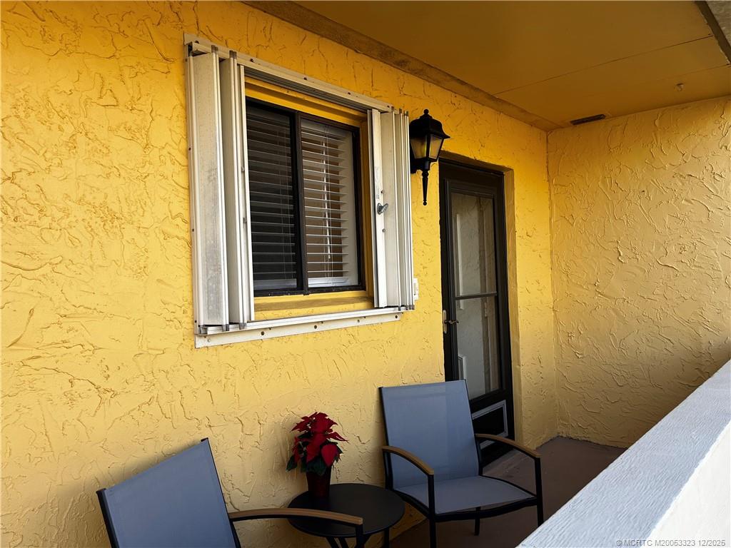 5323 SE Miles Grant Road 206