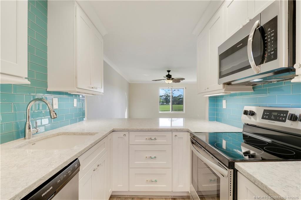 5323 SE Miles Grant Road 206