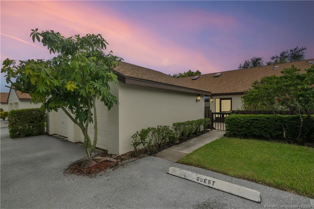 1544 SW Silver Pine Way 104F