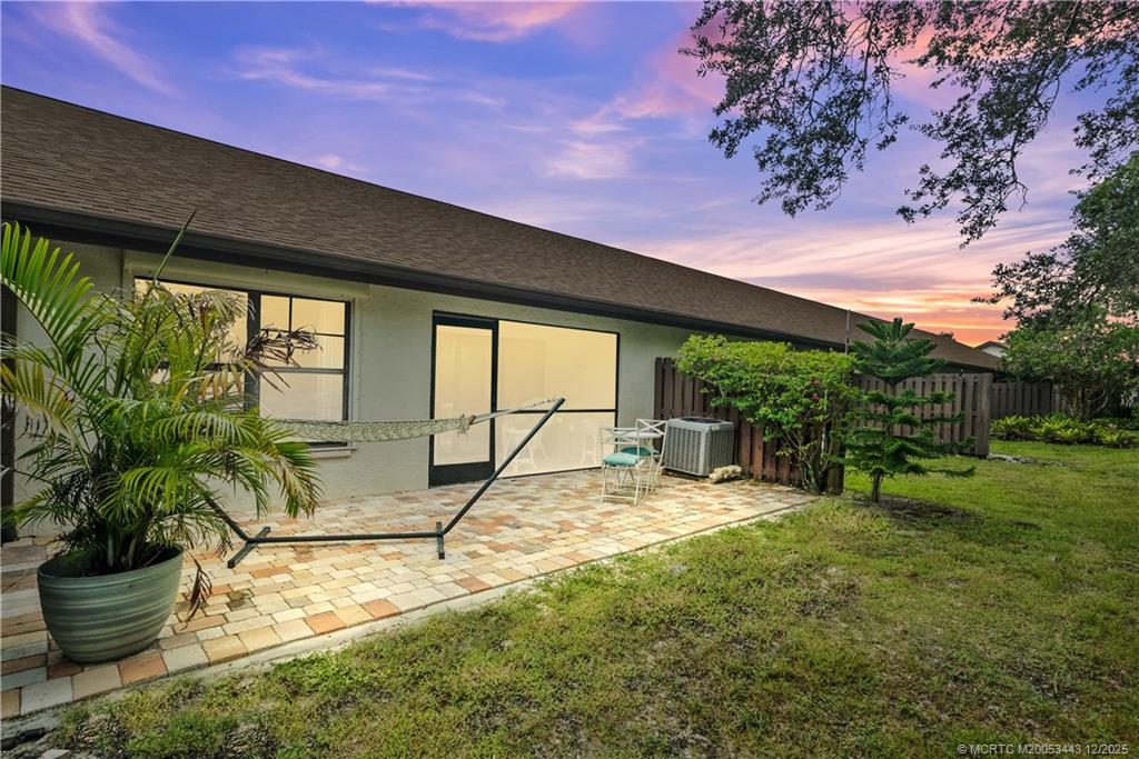 1544 SW Silver Pine Way 104G