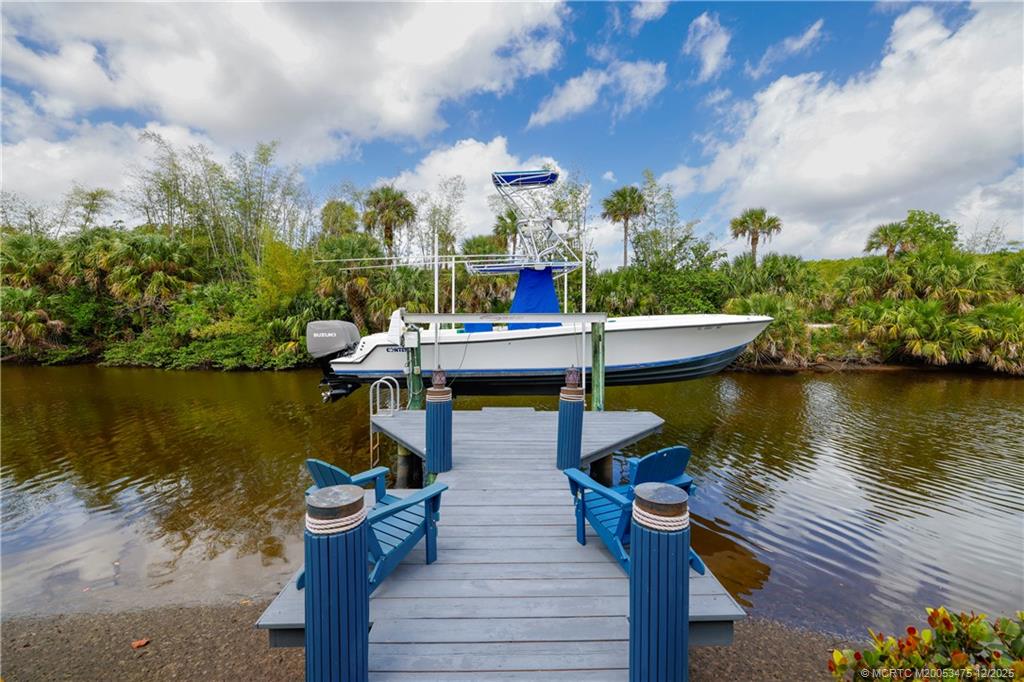 467 SW Lost River Road