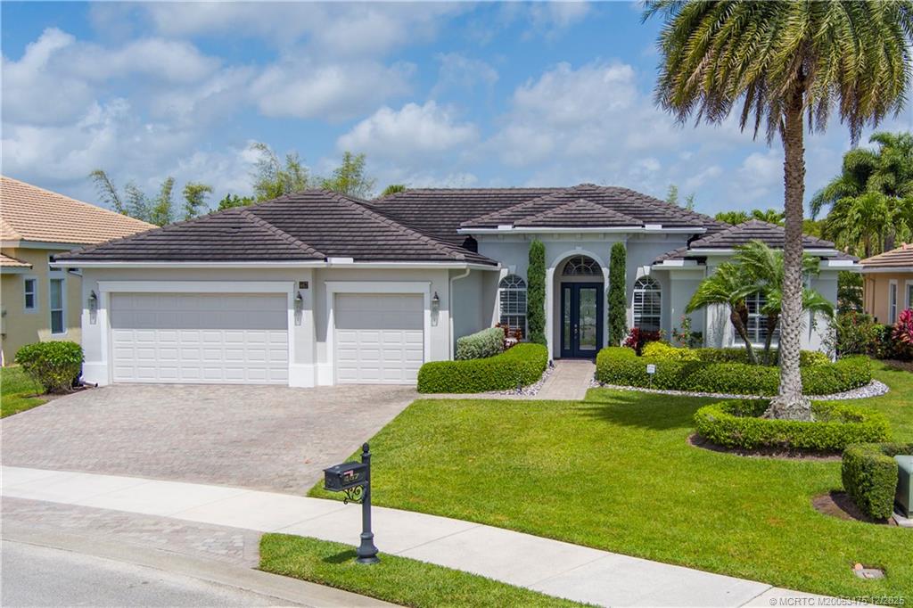 467 SW Lost River Road