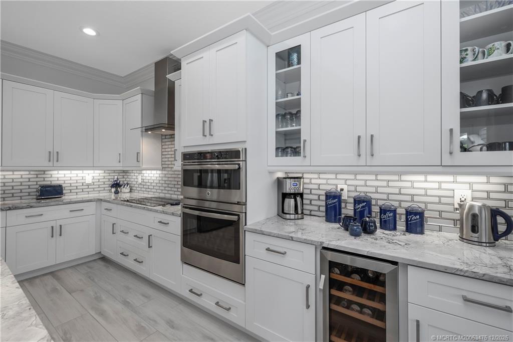 467 SW Lost River Road