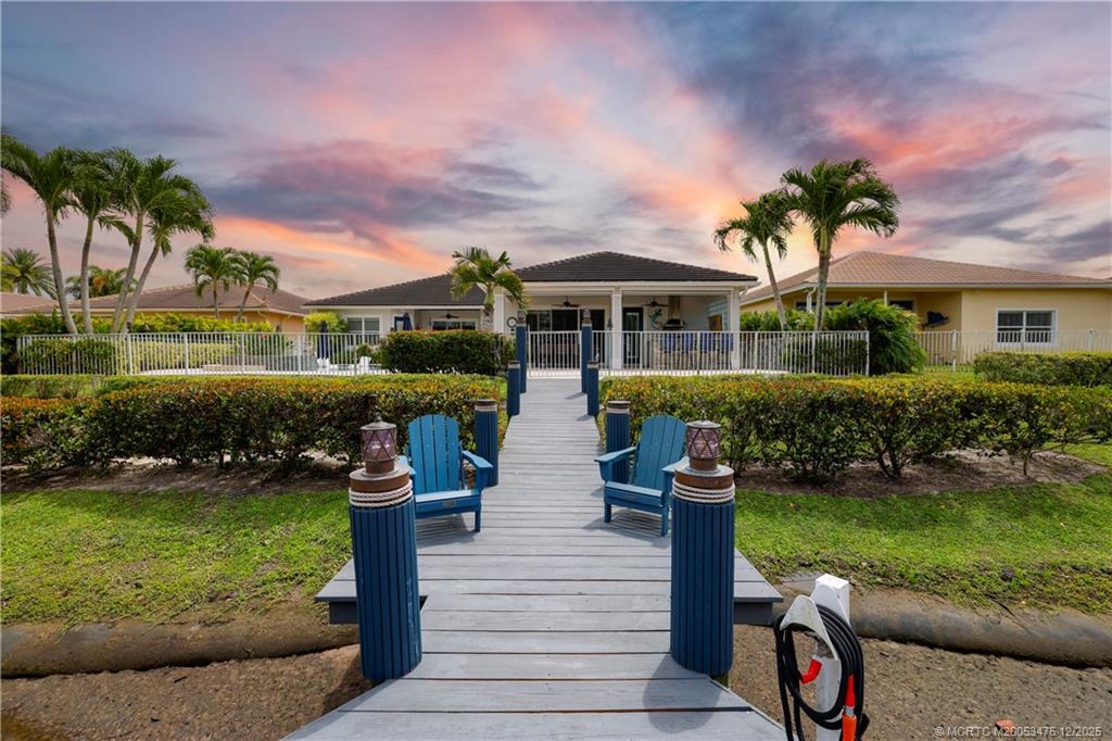 467 SW Lost River Road