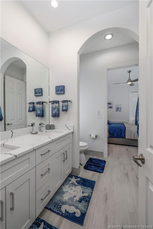 467 SW Lost River Road