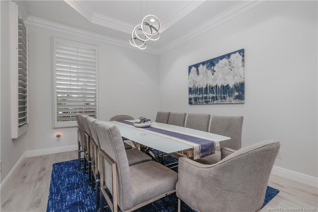 467 SW Lost River Road