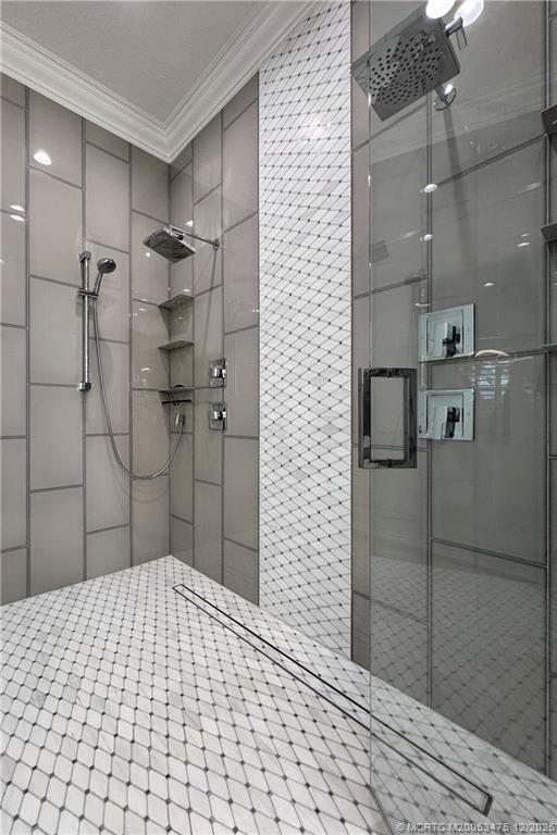 467 SW Lost River Road