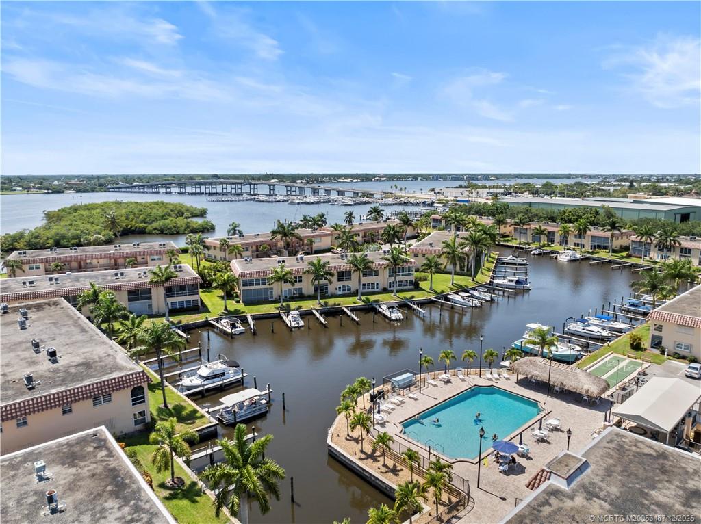 2600 S Kanner Highway F8