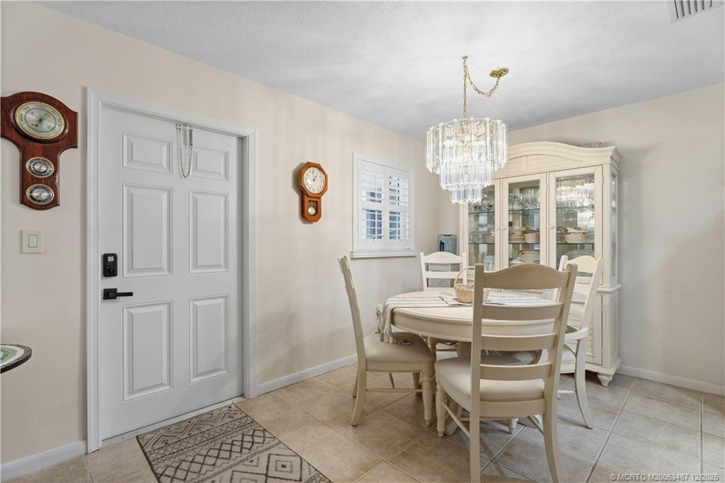 2600 S Kanner Highway F8