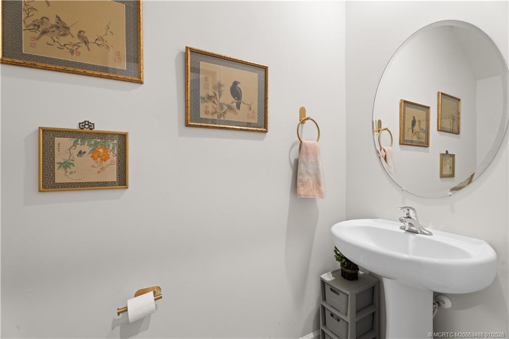 3931 SE Mentmore Lane