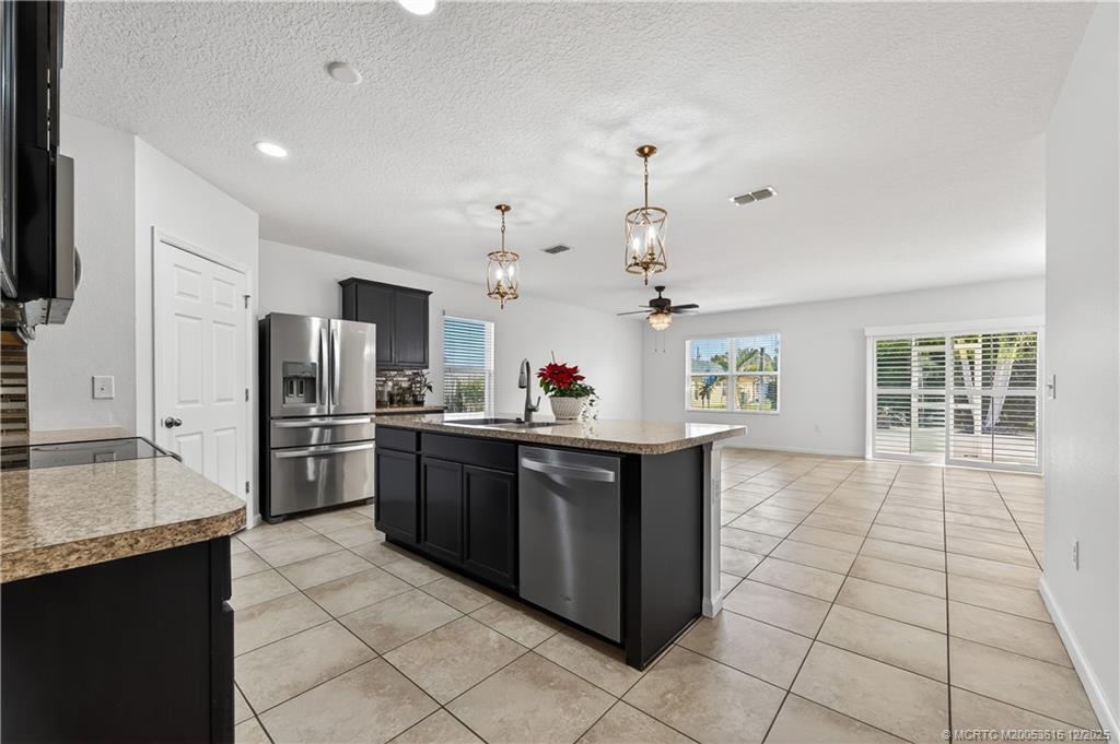 1825 SW Davis Street