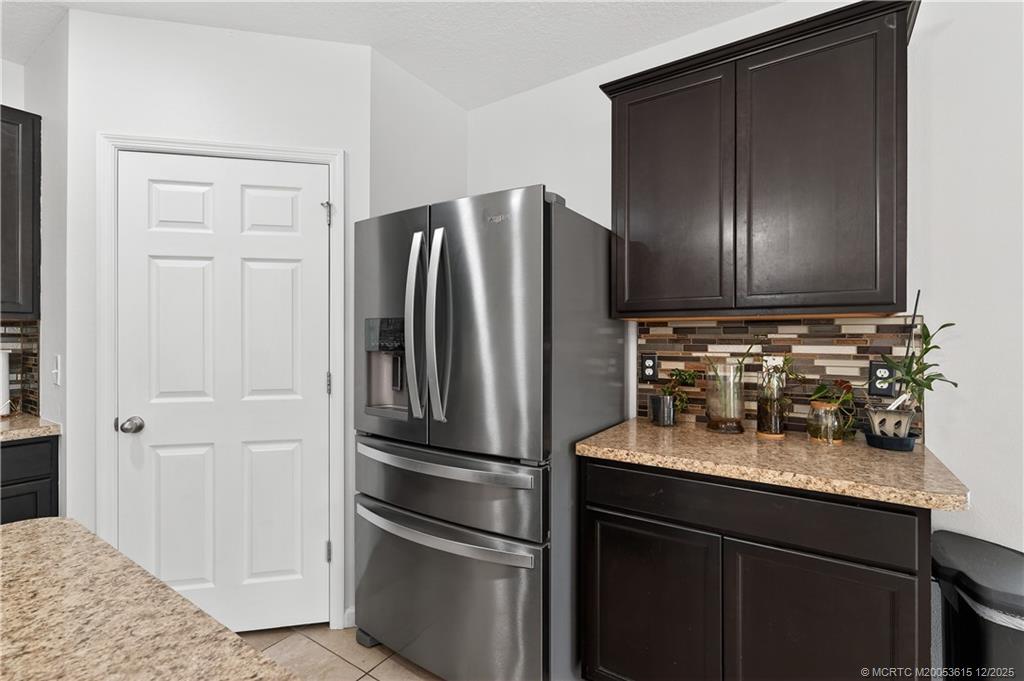 1825 SW Davis Street