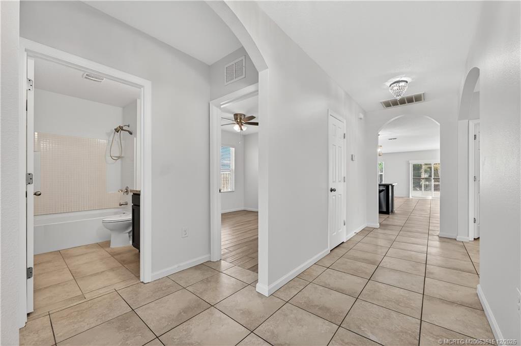 1825 SW Davis Street