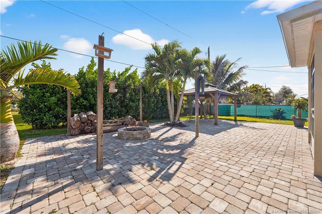 1825 SW Davis Street