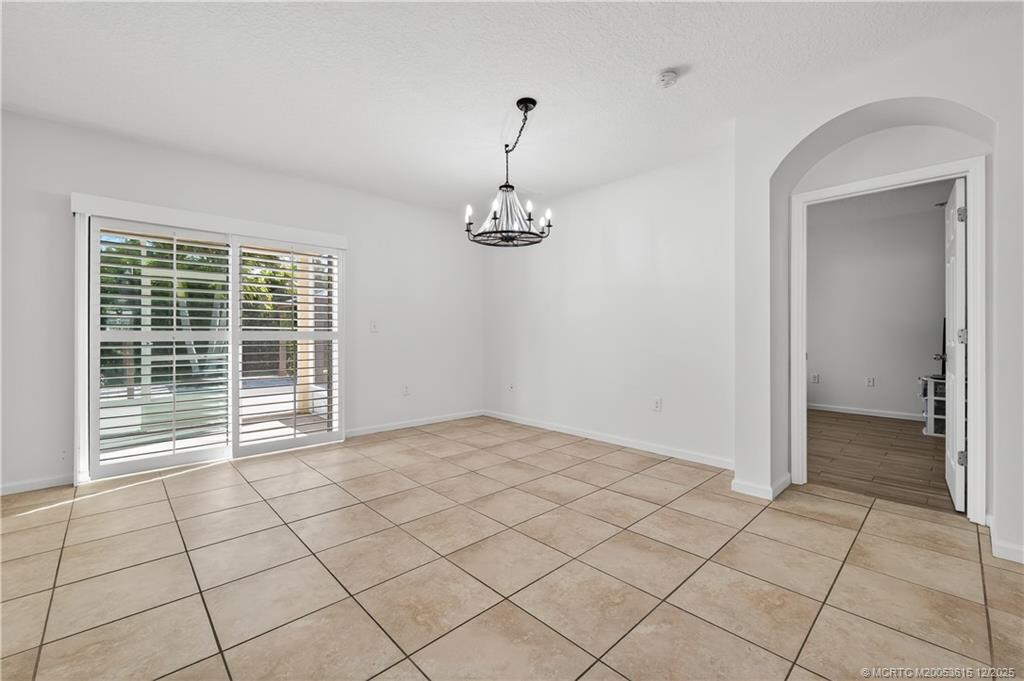 1825 SW Davis Street