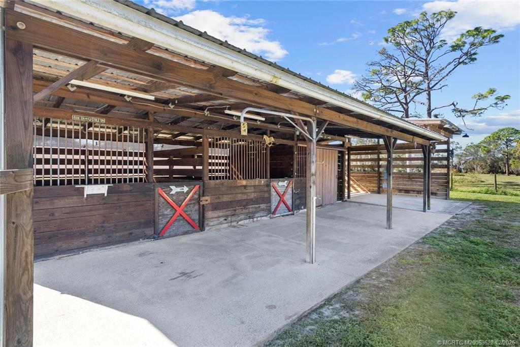 8401 SW Fox Brown Road