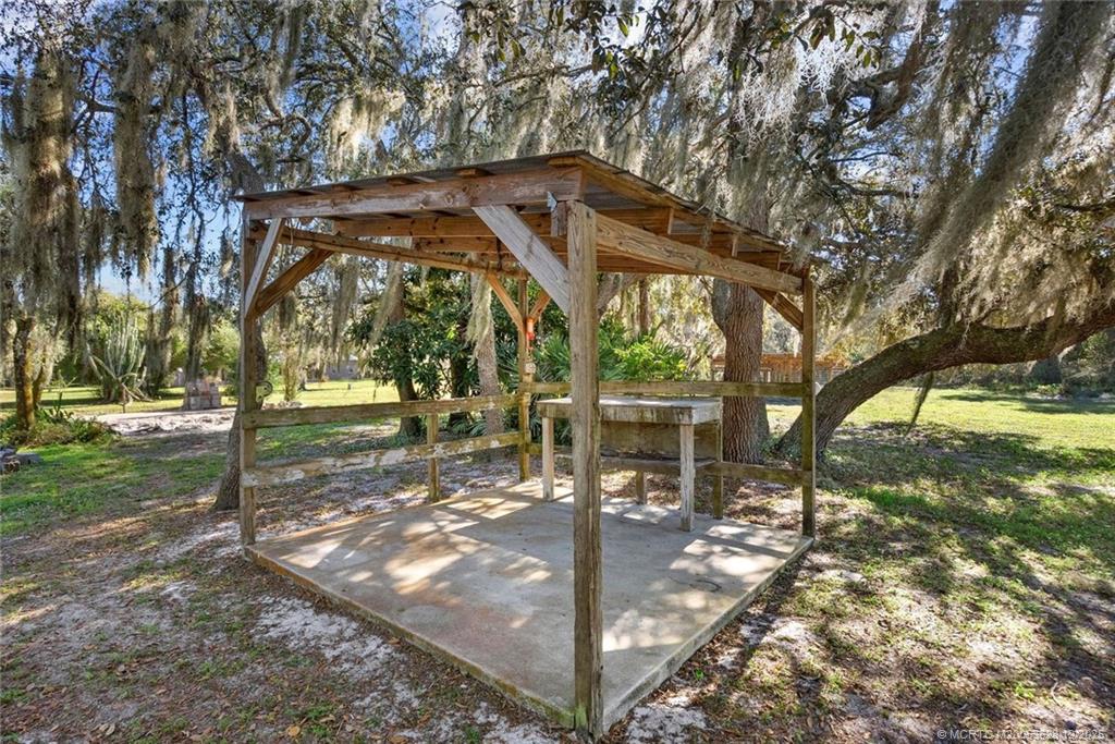 8401 SW Fox Brown Road