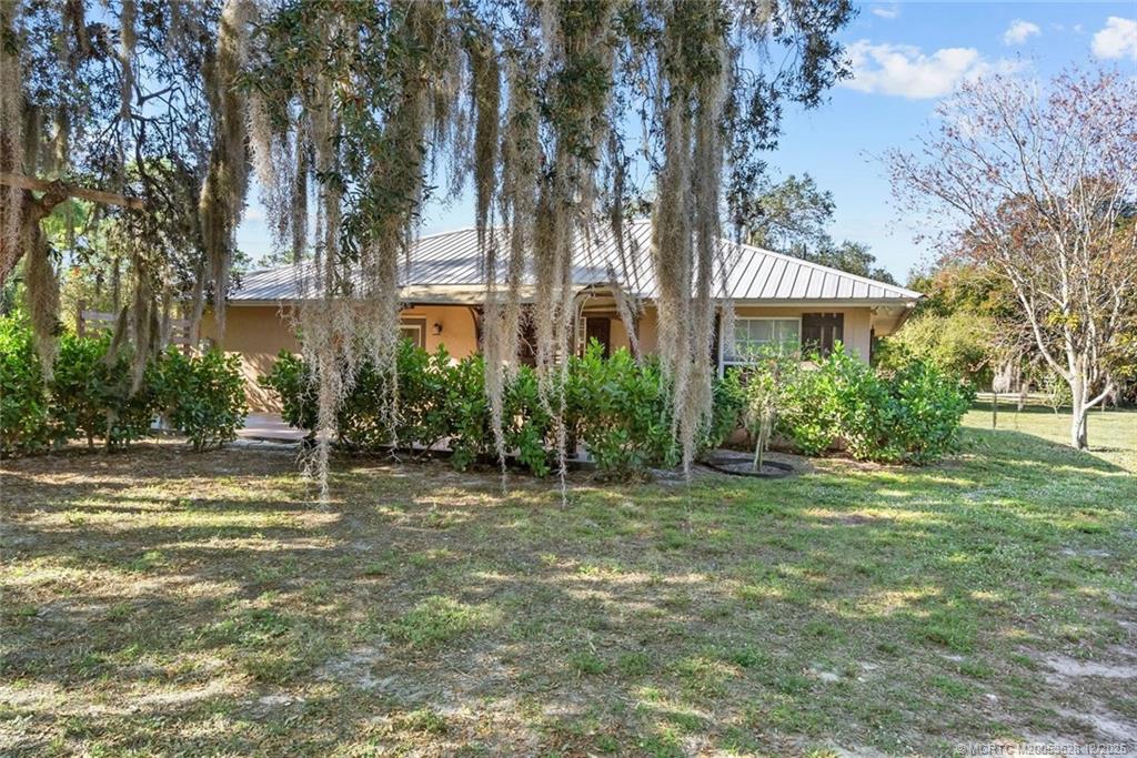 8401 SW Fox Brown Road