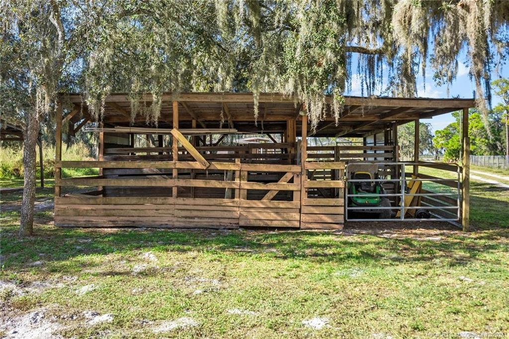 8401 SW Fox Brown Road