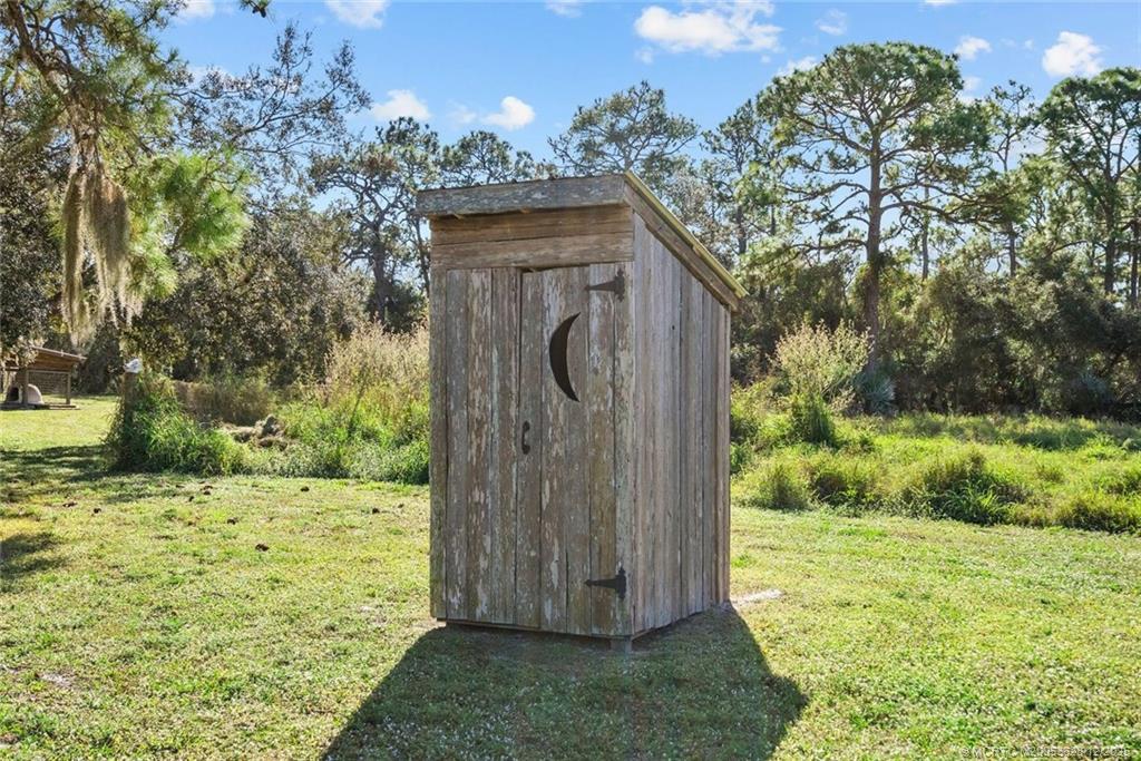 8401 SW Fox Brown Road