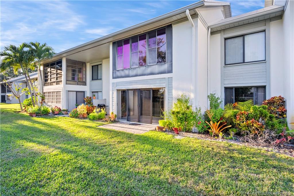 2233 NW 22nd Avenue 102