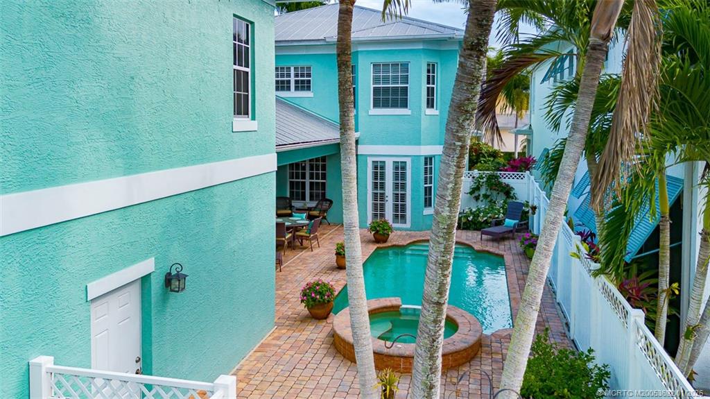 1670 SW Prosperity Way