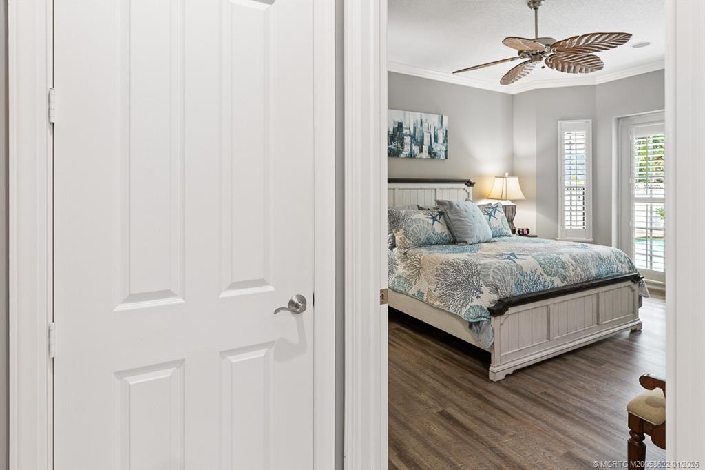 1670 SW Prosperity Way