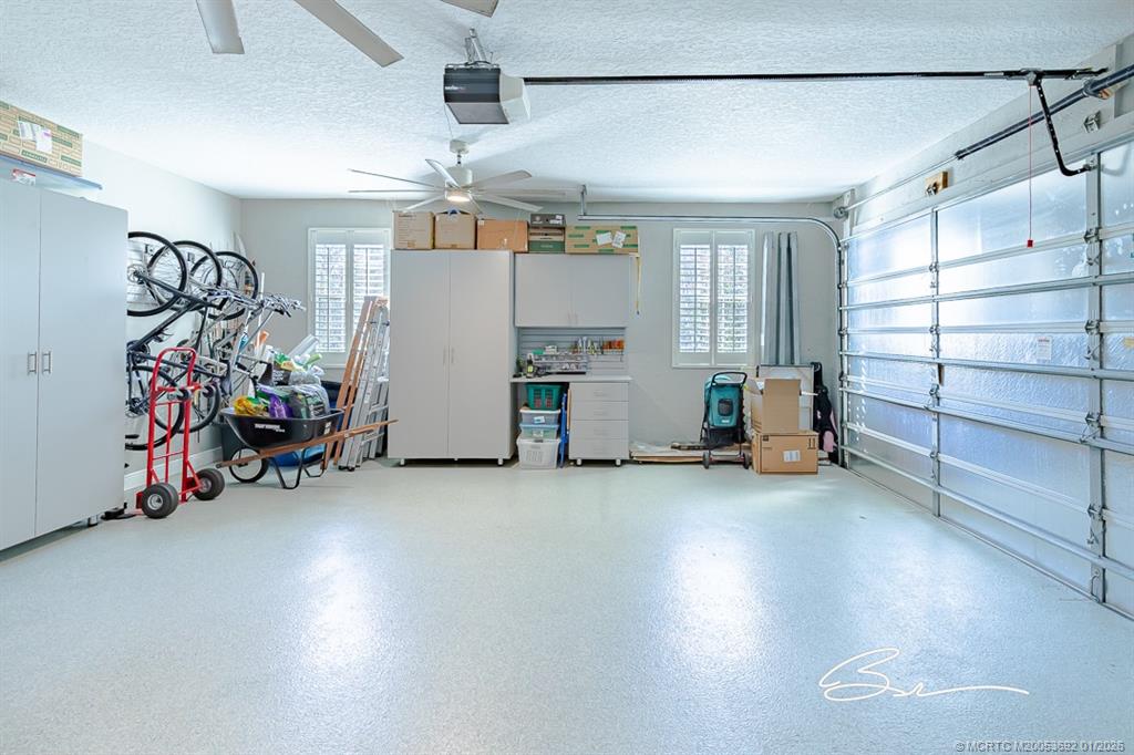 1670 SW Prosperity Way