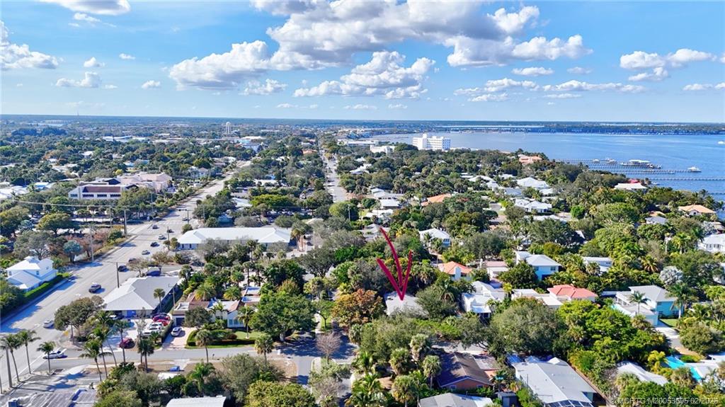 1027 SE Osceola Street