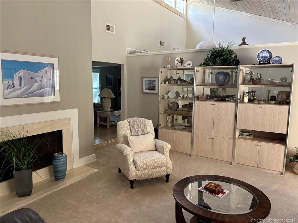 1672 SW Sandtrap Cres