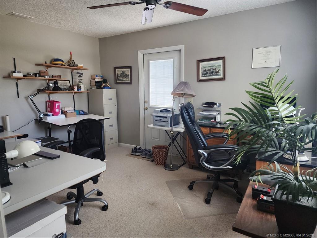 1672 SW Sandtrap Cres