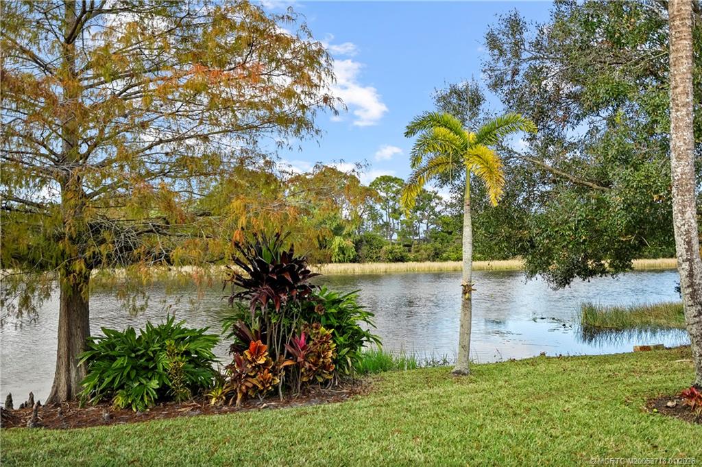 2269 SW Dove Canyon Way