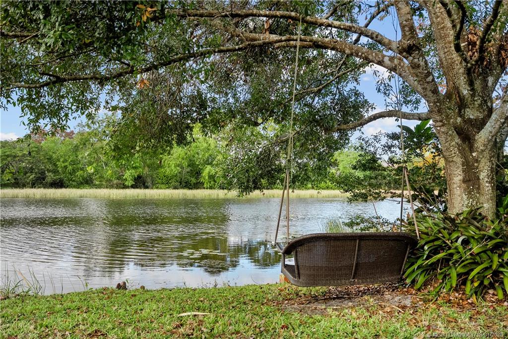 2269 SW Dove Canyon Way