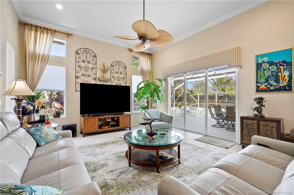 2269 SW Dove Canyon Way