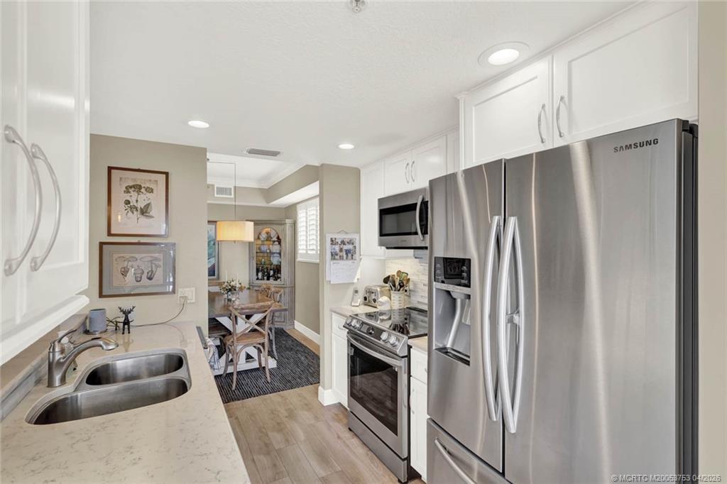 5800 NE Island Cove Way 2301